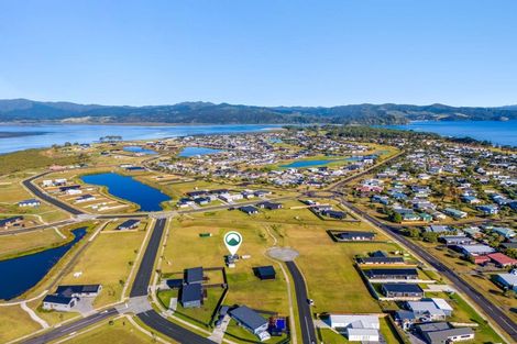 Photo of property in 7 Riria Way, Matarangi, 3592