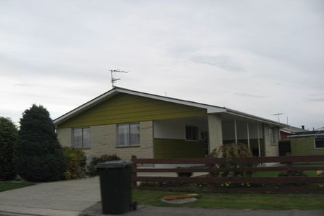 Photo of property in 24 Centennial Avenue, Balclutha, 9230