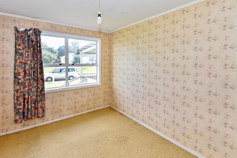Photo of property in 7 Clendon Place, Manurewa, Auckland, 2102