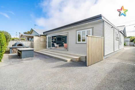 Photo of property in 42 Kensington Avenue, Petone, Lower Hutt, 5012