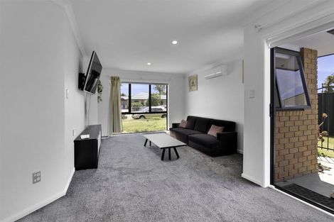 Photo of property in 516 Bower Avenue, Parklands, Christchurch, 8083