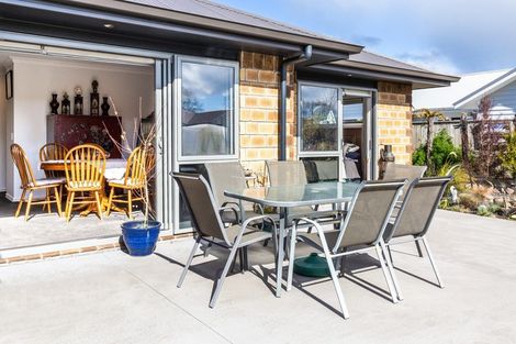 Photo of property in 17 Huka Heights Drive, Rangatira Park, Taupo, 3330