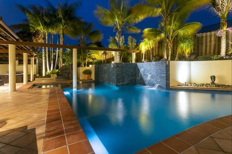 Photo of property in 35 Isobel Road, Greenhithe, Auckland, 0632