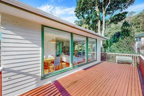 Photo of property in 26 Doris Gordon Crescent, Crofton Downs, Wellington, 6035