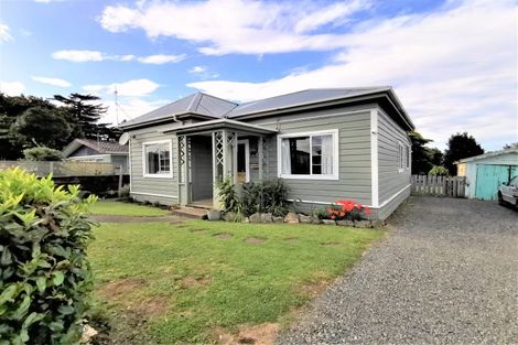 Photo of property in 5 Rawhiti Street, Dannevirke, 4930
