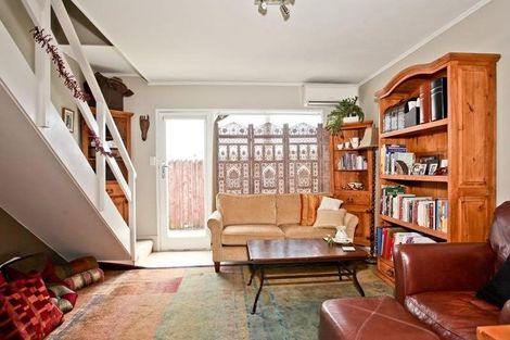 Photo of property in 2/43 Cambria Street, The Wood, Nelson, 7010