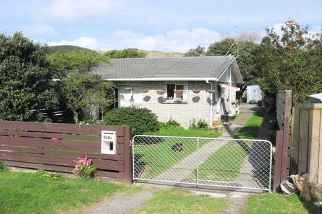 Photo of property in 168a Arawhata Road, Paraparaumu, 5032