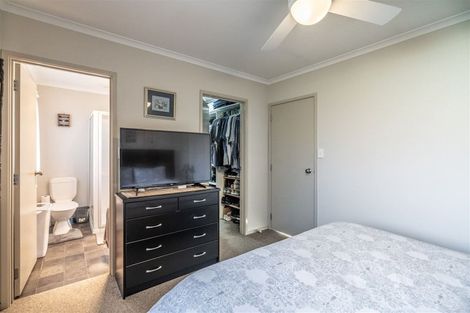 Photo of property in 7 Crowther Crescent, Heidelberg, Invercargill, 9812