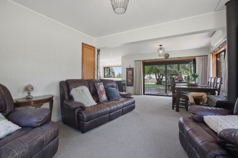 Photo of property in 17 Ridgewood Drive, Ridgewood, New Plymouth, 4371