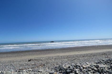 Photo of property in 152 Torea Street, Granity, 7823