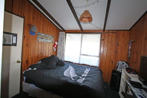 Photo of property in 5 Camellia Avenue, Bell Block, New Plymouth, 4312