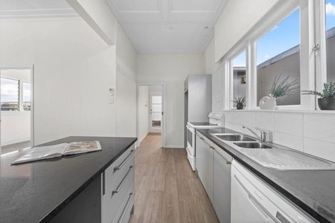 Photo of property in 1/1 Favona Road, Favona, Auckland, 2024