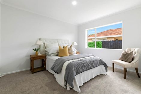 Photo of property in 8 Willowbank Close, East Tamaki Heights, Auckland, 2016