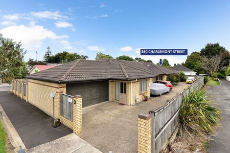 Photo of property in 36c Charlemont Street, Whitiora, Hamilton, 3200
