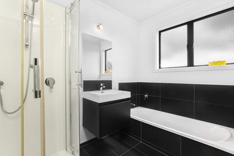 Photo of property in 65a East Street, Papakura, 2110