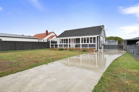 Photo of property in 20 Tweed Street, Roslyn, Palmerston North, 4414