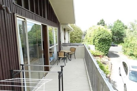 Photo of property in 23 Heaton Grove, Chatswood, Auckland, 0626