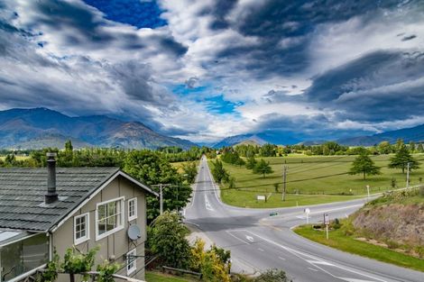 Photo of property in 37 Berkshire Street, Arrowtown, 9302