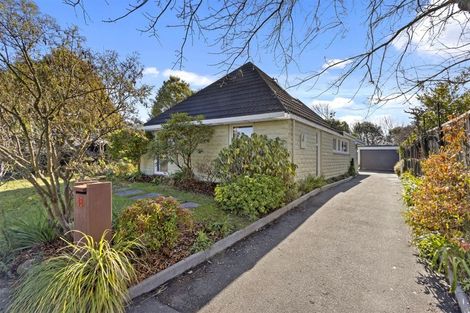 Photo of property in 18 Guinness Crescent, Ilam, Christchurch, 8041