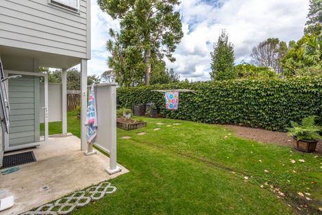 Photo of property in 107 Riverview Road, Whangamata, 3620