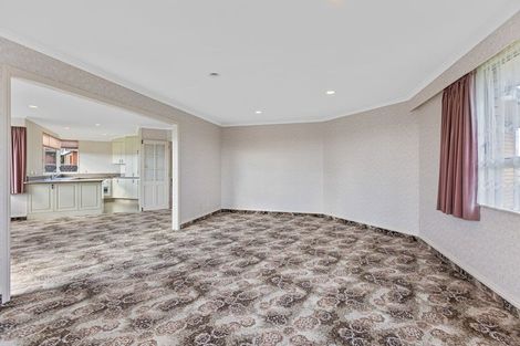 Photo of property in 40 Gisborne Terrace, Opunake, 4616