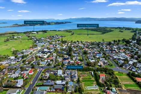 Photo of property in 65 Wallace Road, Mangere Bridge, Auckland, 2022