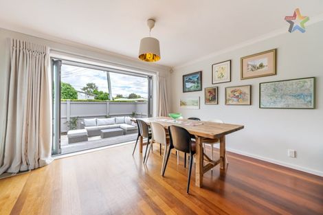 Photo of property in 11 Chilton Grove, Hutt Central, Lower Hutt, 5010
