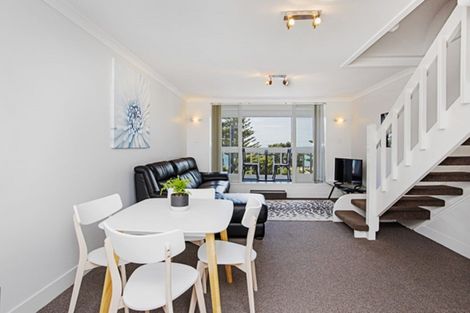 Photo of property in 245 Marine Parade, Napier South, Napier, 4110