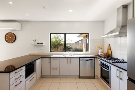 Photo of property in 7 Amberley Place, Flagstaff, Hamilton, 3210