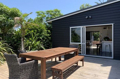 Photo of property in 588 Pukehina Parade, Pukehina, Te Puke, 3189