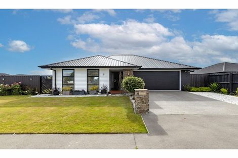 Photo of property in 24 Roys Street, Marshland, Christchurch, 8083