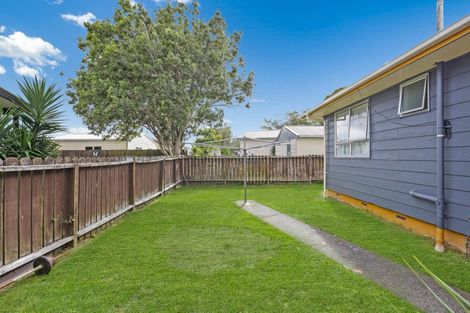 Photo of property in 25 Crawshaw Drive, Nawton, Hamilton, 3200