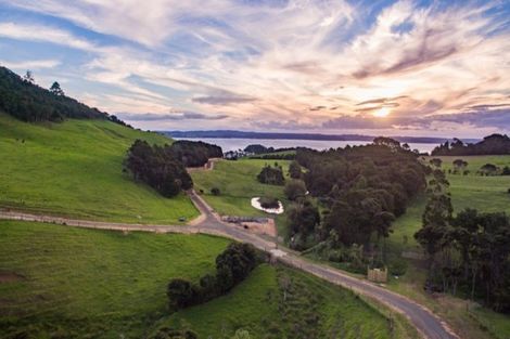 Photo of property in 1188 Tinopai Road, Tinopai, 0593