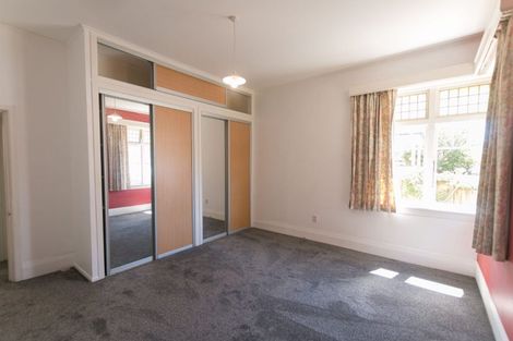 Photo of property in 17 Karetu Road, Greenlane, Auckland, 1051