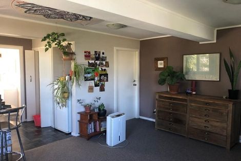 Photo of property in 2/44 Ribble Street, Island Bay, Wellington, 6023