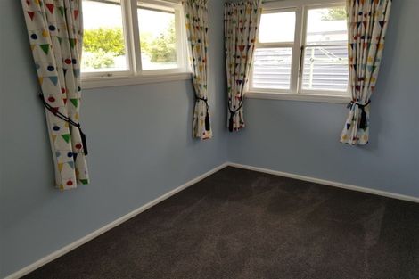 Photo of property in 17 Collins Drive, Waikuku Beach, 7402