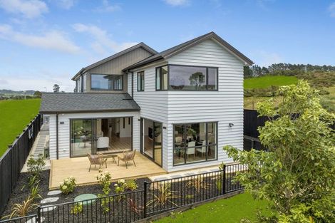Photo of property in 4 Kauru Lane, Wainui, 0992