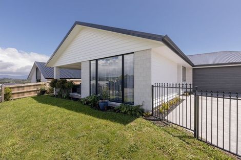 Photo of property in 4 Anglers Way, Omokoroa, 3114