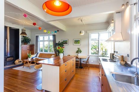 Photo of property in 262 Macandrew Road, Forbury, Dunedin, 9012