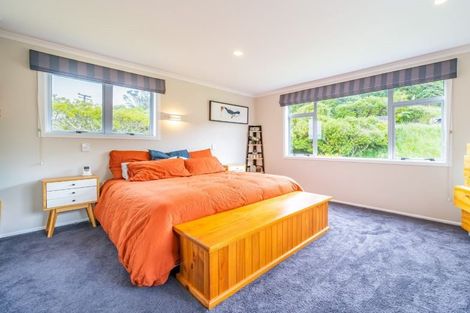 Photo of property in 1 Taku Matenga Grove, Korokoro, Lower Hutt, 5012