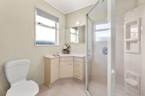 Photo of property in 6 Robertson Street, Glenholme, Rotorua, 3010