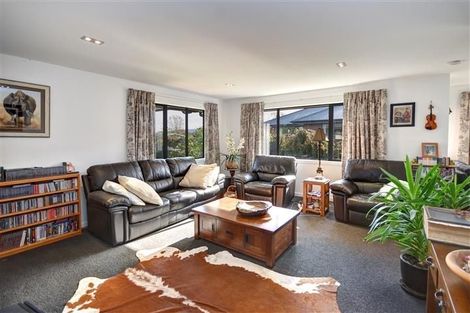 Photo of property in 201 Wingatui Road, Mosgiel, 9024