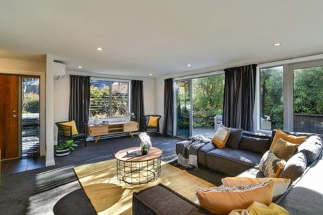 Photo of property in 2 Nugget Knob, Queenstown, 9300
