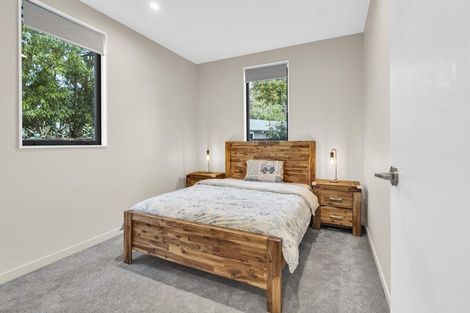 Photo of property in 2/397 Sawyers Arms Road, Harewood, Christchurch, 8051