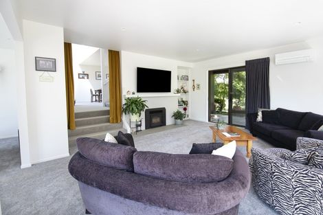 Photo of property in 9 Ridgeway Terrace, Taradale, Napier, 4112