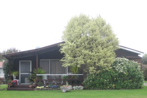 Photo of property in 31 Neri Crescent, Pomare, Rotorua, 3015