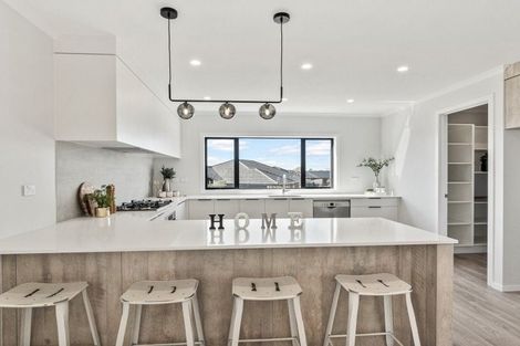 Photo of property in 24 Drower Glen, Flagstaff, Hamilton, 3210