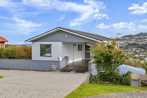 Photo of property in 60 Chesterton Street, Johnsonville, Wellington, 6037