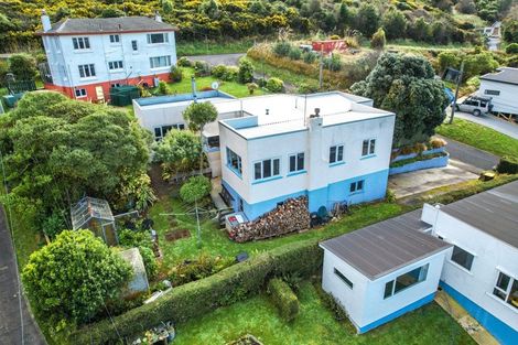 Photo of property in 23 Ascog Road, Ravensbourne, Dunedin, 9022