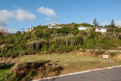 Photo of property in 19 Prestbury Grove, Churton Park, Wellington, 6037